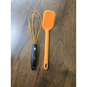 Disney Jack Skellington Whisk & Orange Silicone Spatula Set